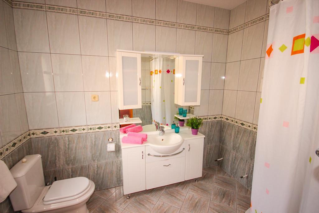 Apartmani Kristijan Jesenice  Eksteriør bilde
