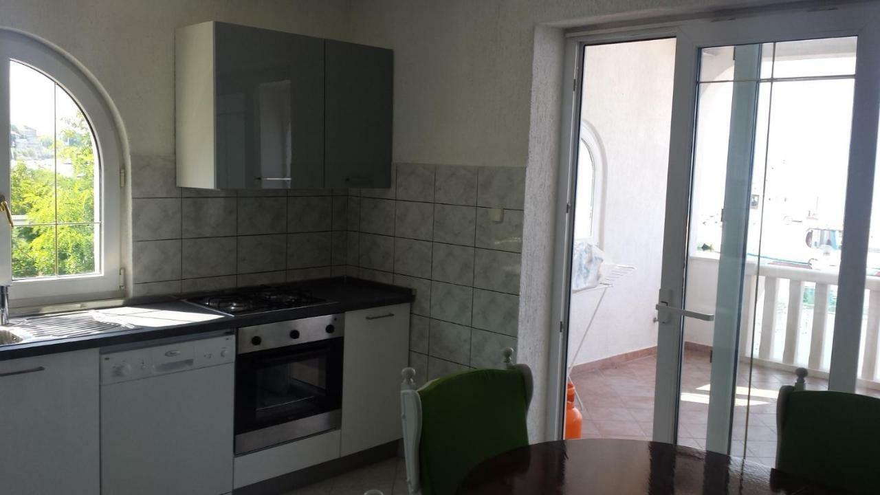 Apartmani Kristijan Jesenice  Eksteriør bilde