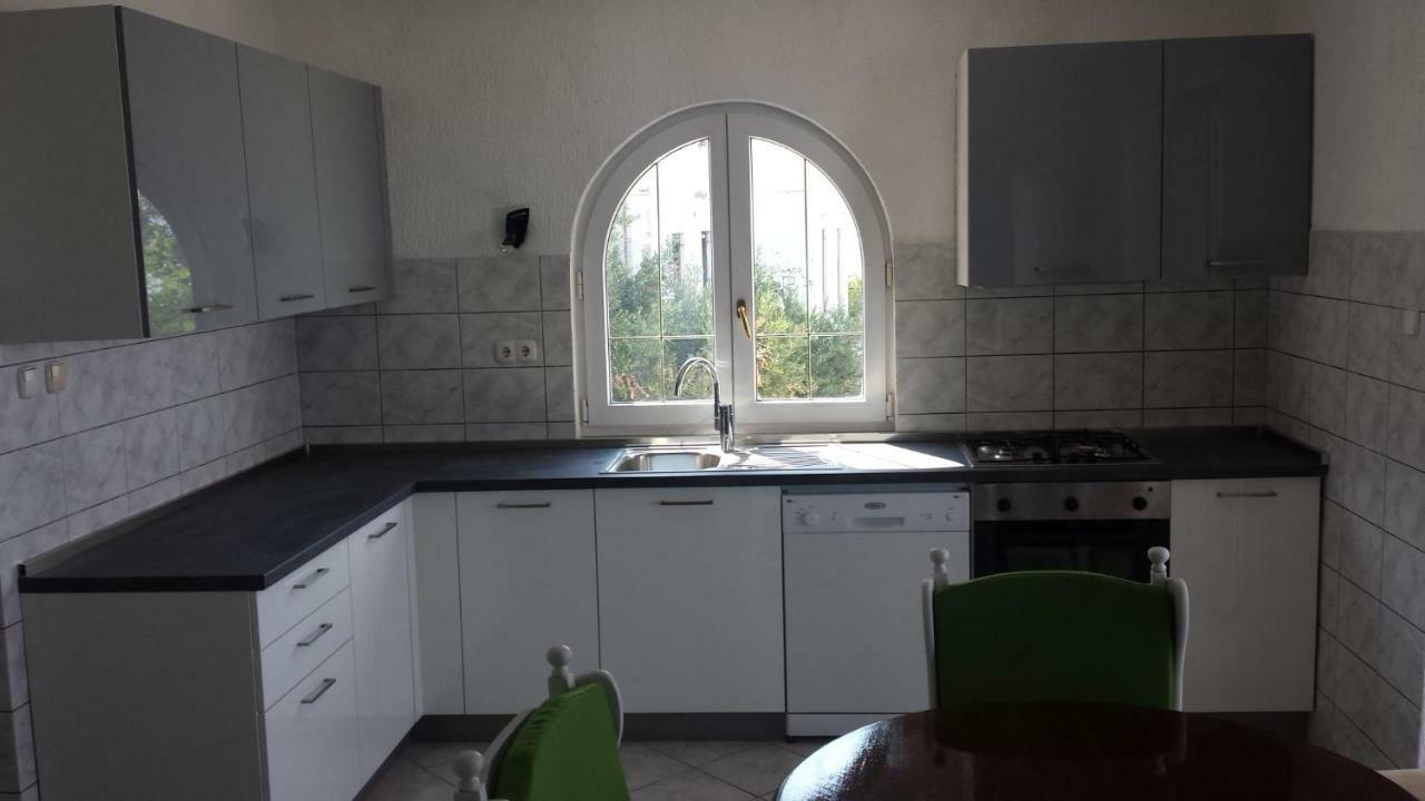 Apartmani Kristijan Jesenice  Eksteriør bilde