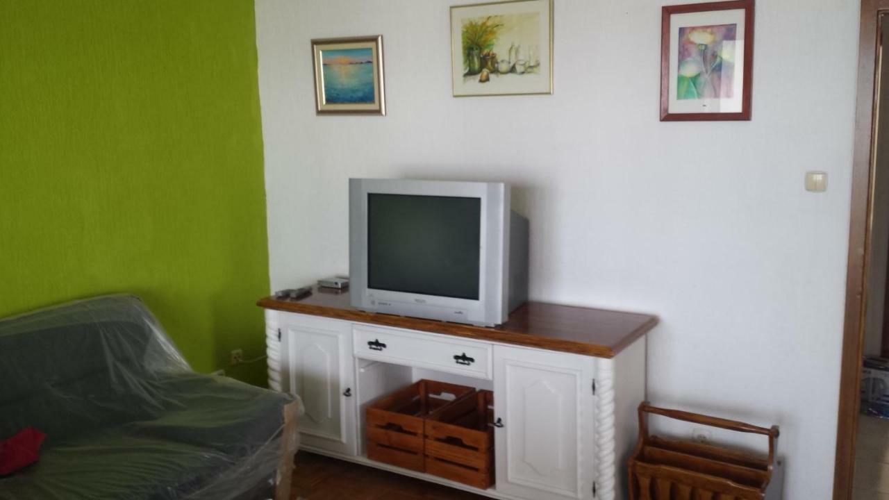 Apartmani Kristijan Jesenice  Eksteriør bilde